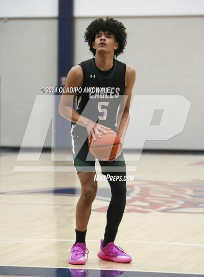Thumbnail 3 in Lake Ridge vs. Wylie East (Denton Ryan Holiday Showcase) photogallery.