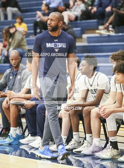 Thumbnail 3 in Lake Ridge vs. Wylie East (Denton Ryan Holiday Showcase) photogallery.