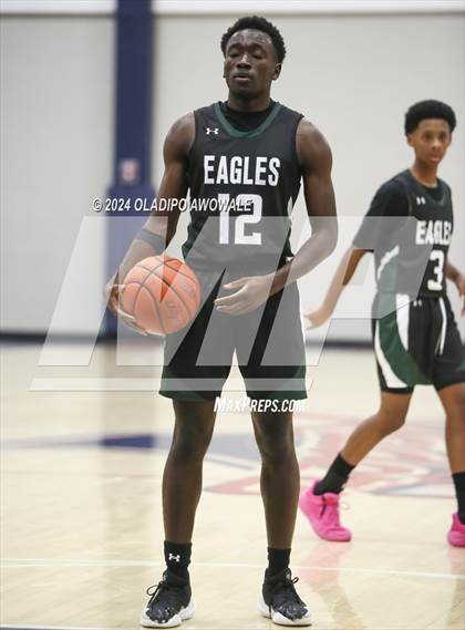 Thumbnail 1 in Lake Ridge vs. Wylie East (Denton Ryan Holiday Showcase) photogallery.