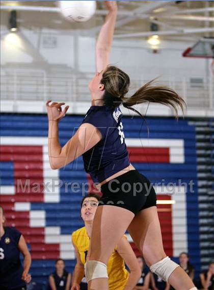 Thumbnail 3 in Harbor vs. Menlo (CIF CCS D4 Final) photogallery.