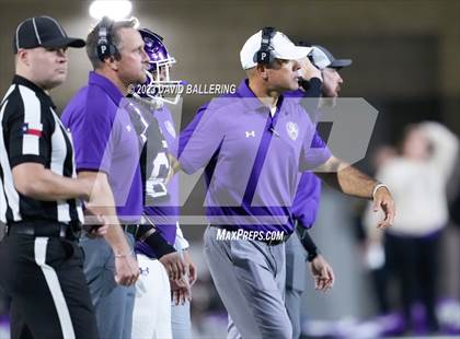 Thumbnail 2 in Bells vs. Jacksboro (UIL 3A DII Area Playoff) photogallery.