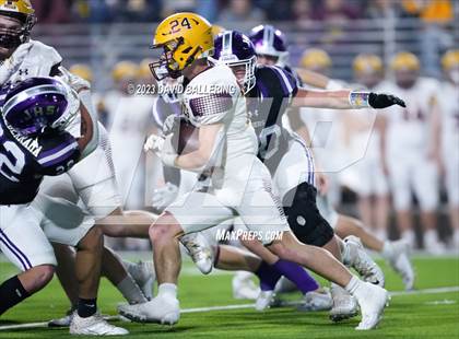 Thumbnail 1 in Bells vs. Jacksboro (UIL 3A DII Area Playoff) photogallery.