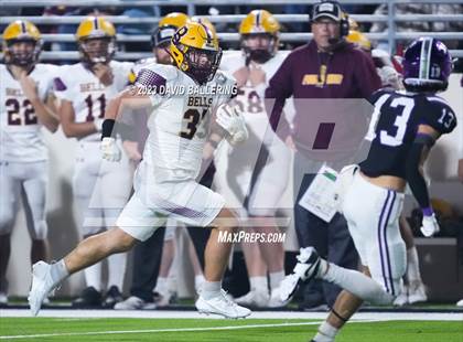 Thumbnail 1 in Bells vs. Jacksboro (UIL 3A DII Area Playoff) photogallery.