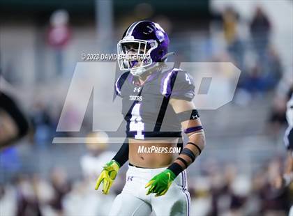Thumbnail 2 in Bells vs. Jacksboro (UIL 3A DII Area Playoff) photogallery.
