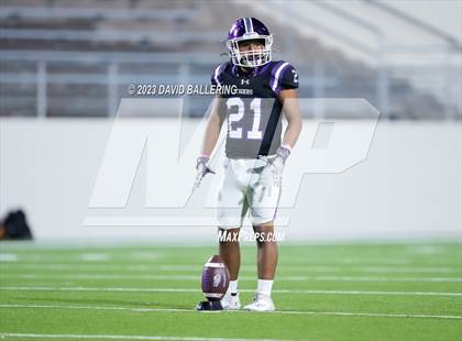Thumbnail 1 in Bells vs. Jacksboro (UIL 3A DII Area Playoff) photogallery.