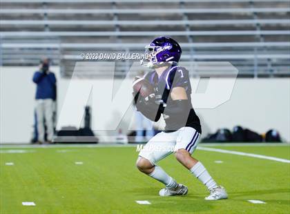 Thumbnail 3 in Bells vs. Jacksboro (UIL 3A DII Area Playoff) photogallery.
