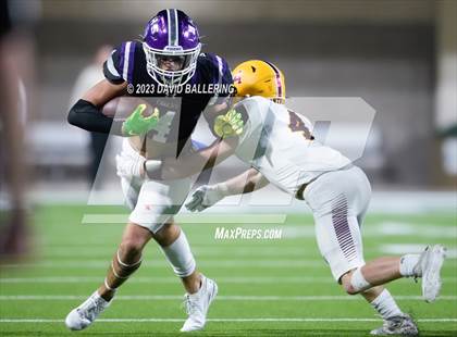 Thumbnail 3 in Bells vs. Jacksboro (UIL 3A DII Area Playoff) photogallery.