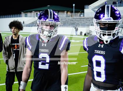 Thumbnail 1 in Bells vs. Jacksboro (UIL 3A DII Area Playoff) photogallery.