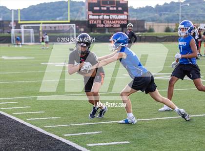 Thumbnail 3 in Elizabethton vs West Ridge (7 on 7) photogallery.