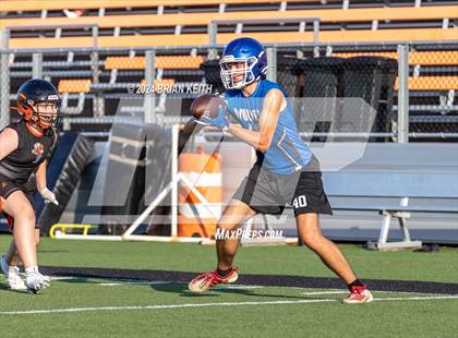 Thumbnail 3 in Elizabethton vs West Ridge (7 on 7) photogallery.