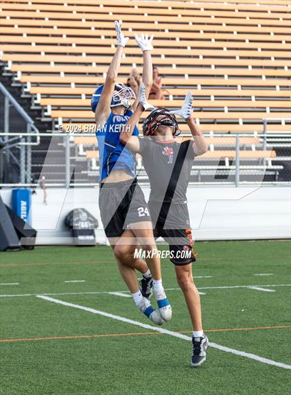Thumbnail 3 in Elizabethton vs West Ridge (7 on 7) photogallery.