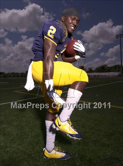 Thumbnail 2 in St. Thomas Aquinas (Top 25 Photo Shoot) photogallery.
