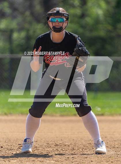 Thumbnail 2 in Belle Vernon @ Oakland Catholic photogallery.