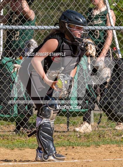 Thumbnail 2 in Belle Vernon @ Oakland Catholic photogallery.