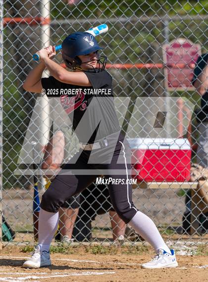 Thumbnail 1 in Belle Vernon @ Oakland Catholic photogallery.