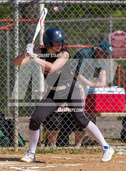 Thumbnail 2 in Belle Vernon @ Oakland Catholic photogallery.