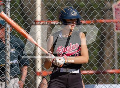 Thumbnail 3 in Belle Vernon @ Oakland Catholic photogallery.
