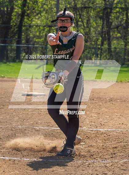 Thumbnail 2 in Belle Vernon @ Oakland Catholic photogallery.