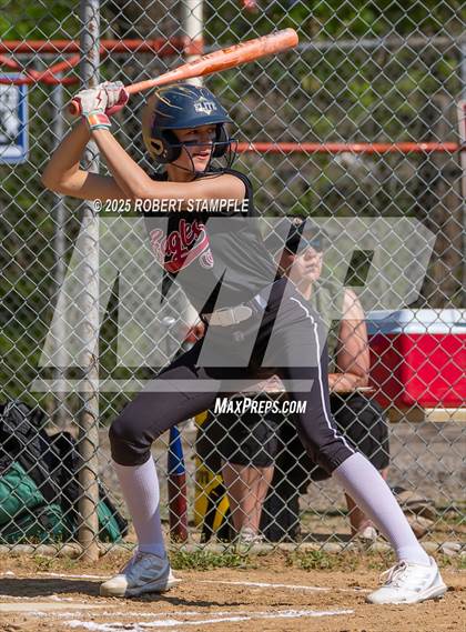 Thumbnail 3 in Belle Vernon @ Oakland Catholic photogallery.
