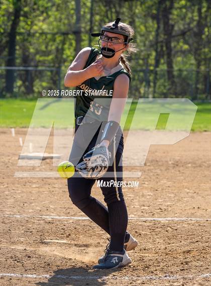 Thumbnail 3 in Belle Vernon @ Oakland Catholic photogallery.