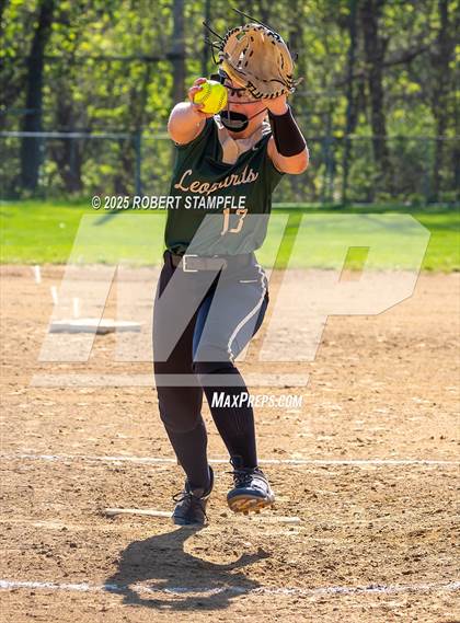 Thumbnail 2 in Belle Vernon @ Oakland Catholic photogallery.