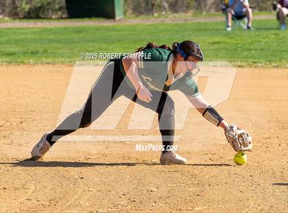Thumbnail 2 in Belle Vernon @ Oakland Catholic photogallery.