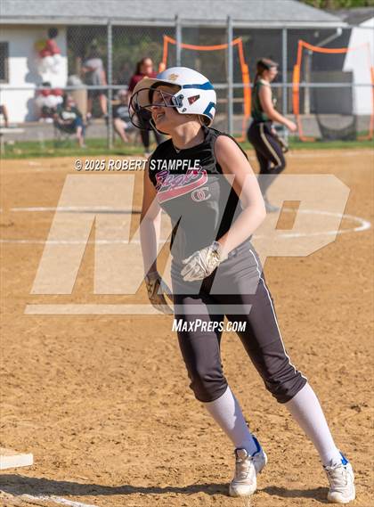 Thumbnail 1 in Belle Vernon @ Oakland Catholic photogallery.