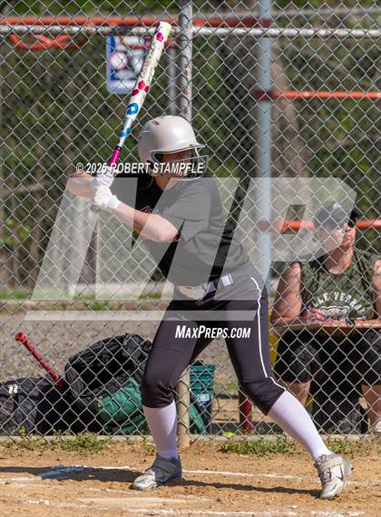 Thumbnail 3 in Belle Vernon @ Oakland Catholic photogallery.