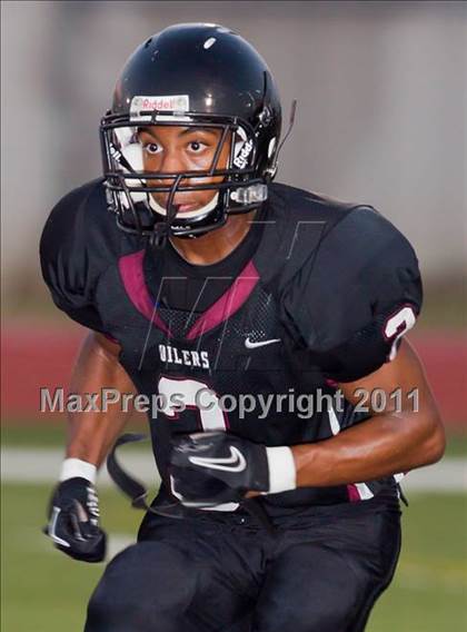 Thumbnail 3 in Pearland Maroon Freshmen vs Kempner Freshmen  photogallery.