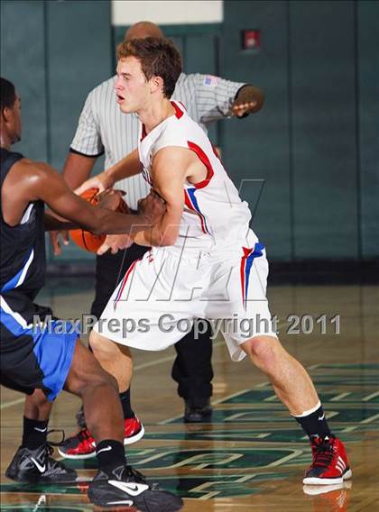 Thumbnail 1 in Pearce vs. Westside (McDonald's Texas Invitational) photogallery.
