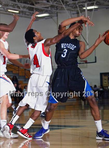 Thumbnail 1 in Pearce vs. Westside (McDonald's Texas Invitational) photogallery.