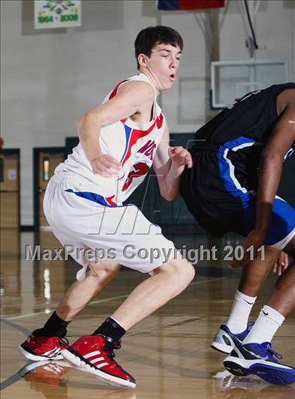 Thumbnail 2 in Pearce vs. Westside (McDonald's Texas Invitational) photogallery.