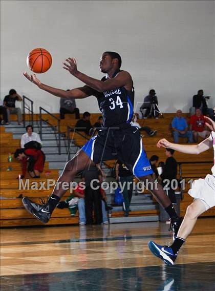 Thumbnail 3 in Pearce vs. Westside (McDonald's Texas Invitational) photogallery.
