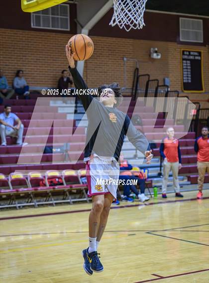 Thumbnail 2 in Sahuaro @ Salpointe Catholic photogallery.