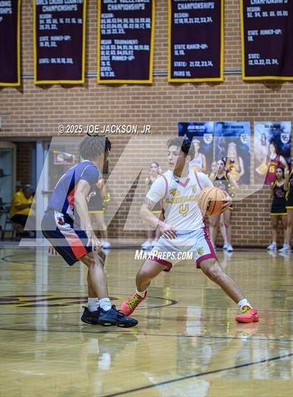 Thumbnail 1 in Sahuaro @ Salpointe Catholic photogallery.