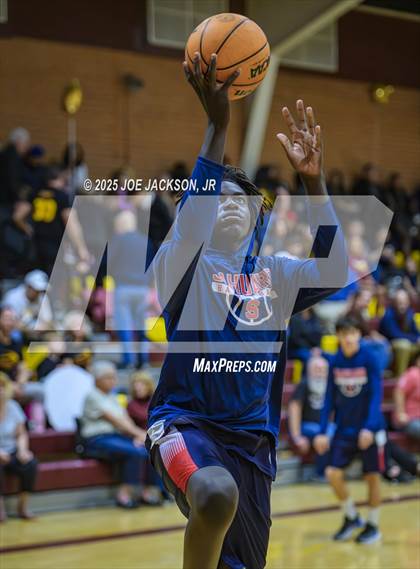 Thumbnail 1 in Sahuaro @ Salpointe Catholic photogallery.
