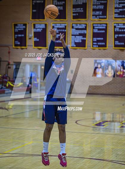 Thumbnail 3 in Sahuaro @ Salpointe Catholic photogallery.