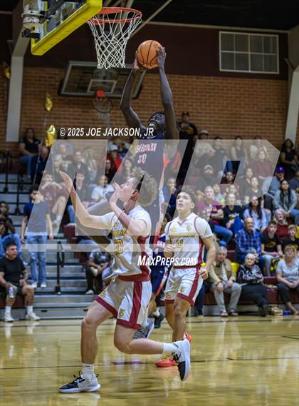 Thumbnail 3 in Sahuaro @ Salpointe Catholic photogallery.
