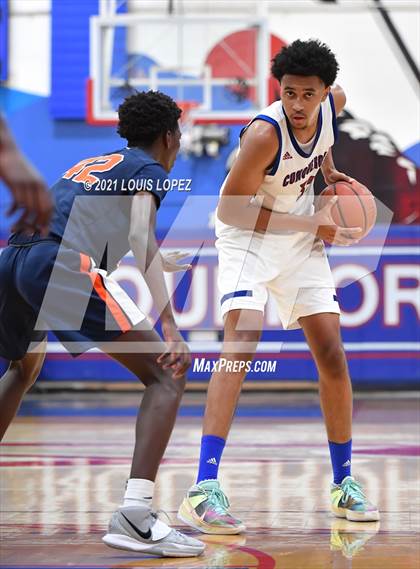 Thumbnail 3 in Rolling Hills Prep @ Los Altos (CIF SS DIV 2AA Championship Final) photogallery.