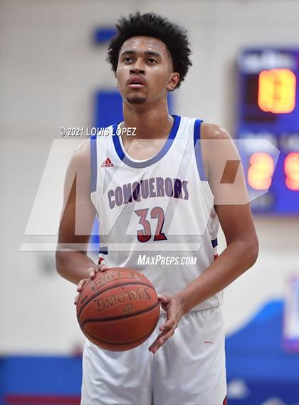 Thumbnail 1 in Rolling Hills Prep @ Los Altos (CIF SS DIV 2AA Championship Final) photogallery.