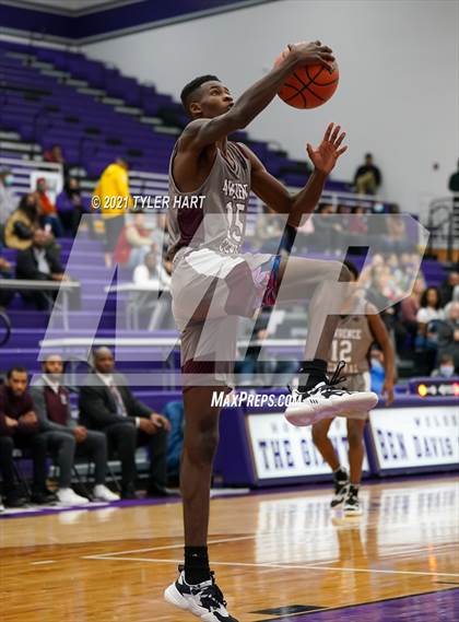 Thumbnail 3 in Lawrence Central @ Ben Davis photogallery.