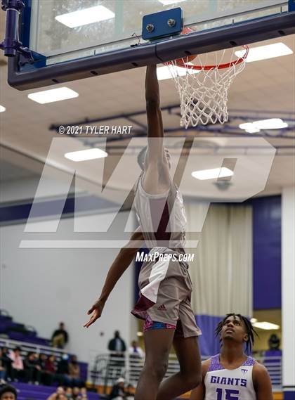 Thumbnail 2 in Lawrence Central @ Ben Davis photogallery.