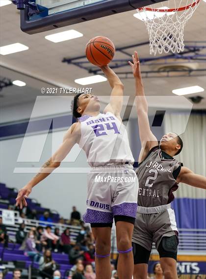 Thumbnail 2 in Lawrence Central @ Ben Davis photogallery.