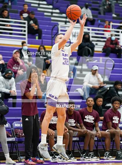 Thumbnail 2 in Lawrence Central @ Ben Davis photogallery.