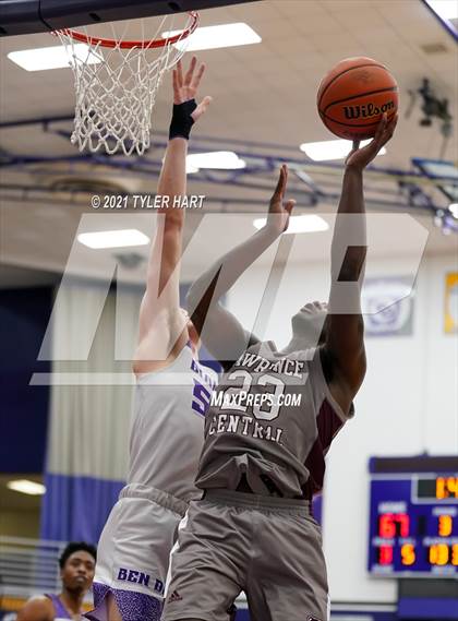 Thumbnail 3 in Lawrence Central @ Ben Davis photogallery.