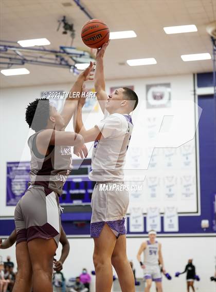 Thumbnail 3 in Lawrence Central @ Ben Davis photogallery.