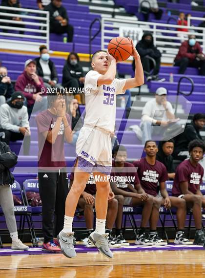 Thumbnail 1 in Lawrence Central @ Ben Davis photogallery.