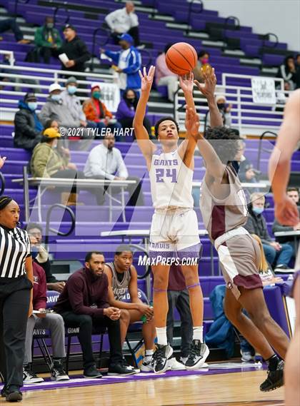 Thumbnail 2 in Lawrence Central @ Ben Davis photogallery.