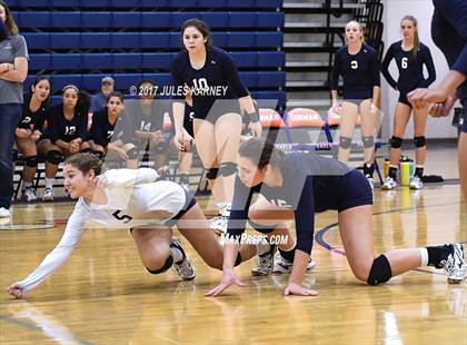 Thumbnail 2 in Shadow Ridge vs. Bishop Gorman photogallery.