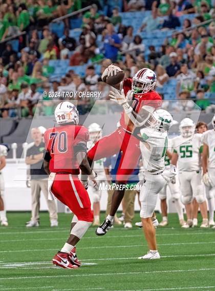 Thumbnail 1 in Providence Day vs. Weddington photogallery.